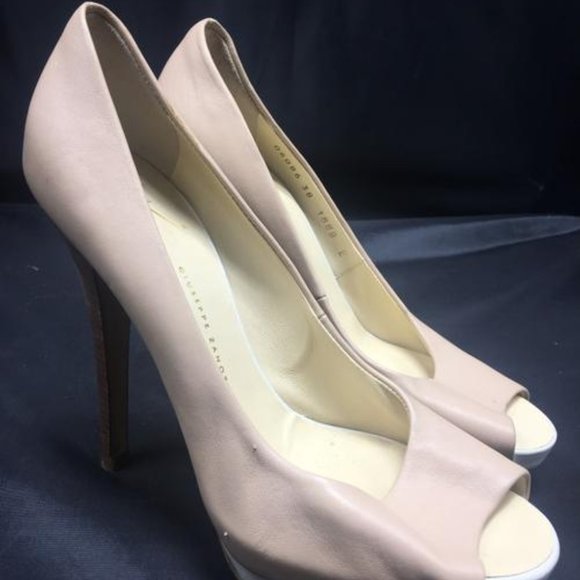 Giuseppe Zanotti Leather Peep Toe Stacked Pumps - Picture 3 of 12